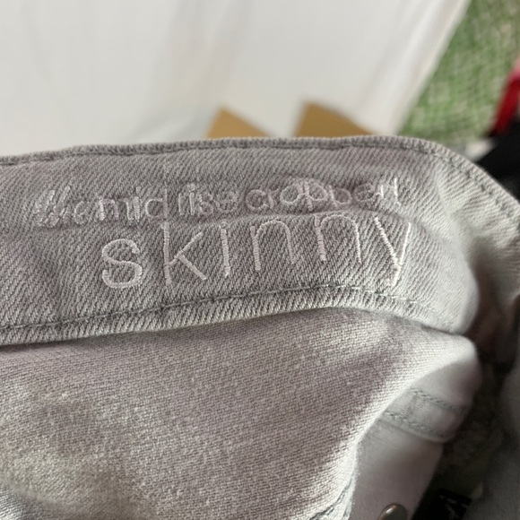 7 for all mankind gray bleach skinny jeans - Picture 6 of 8